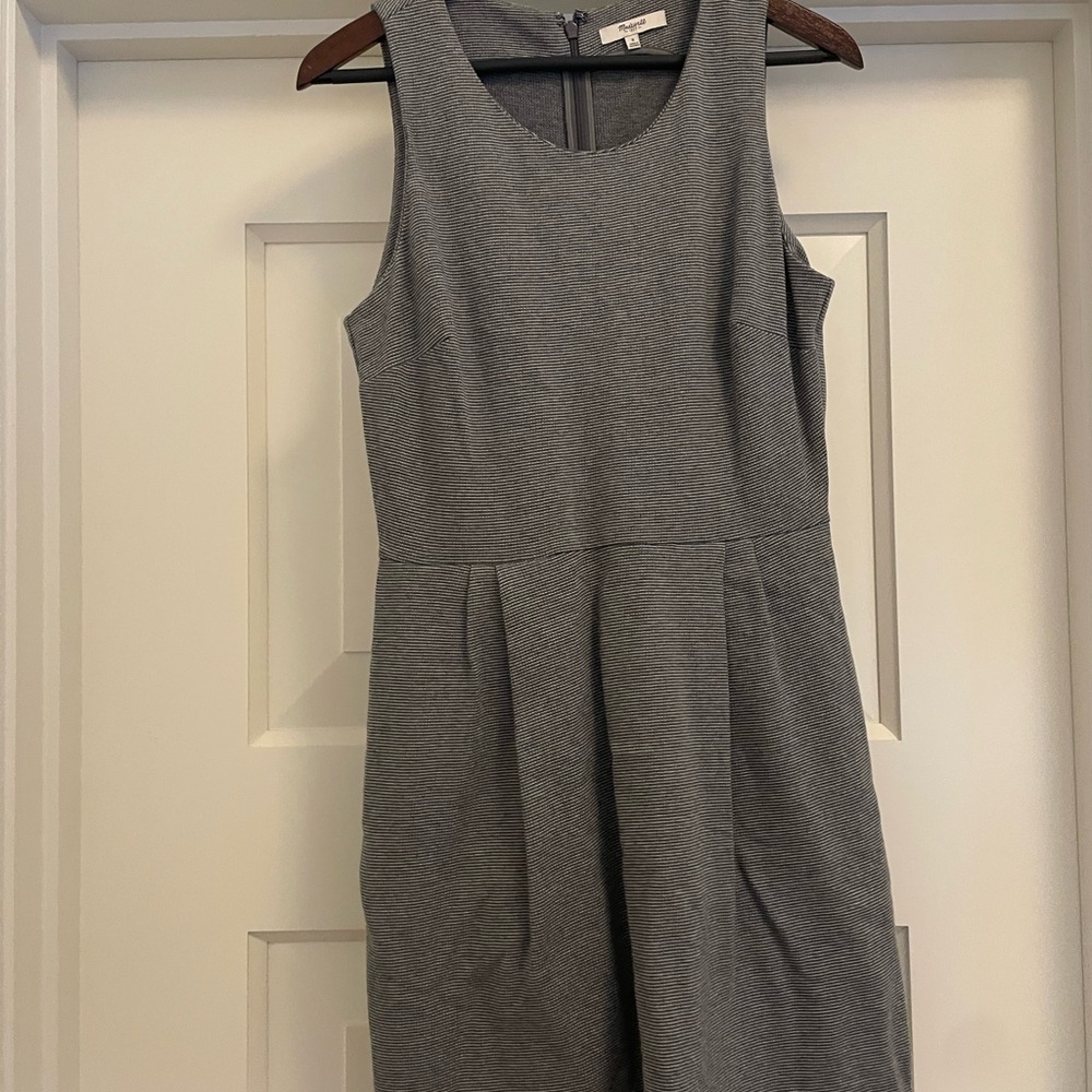 Madewell Gray Sleeveless Dress